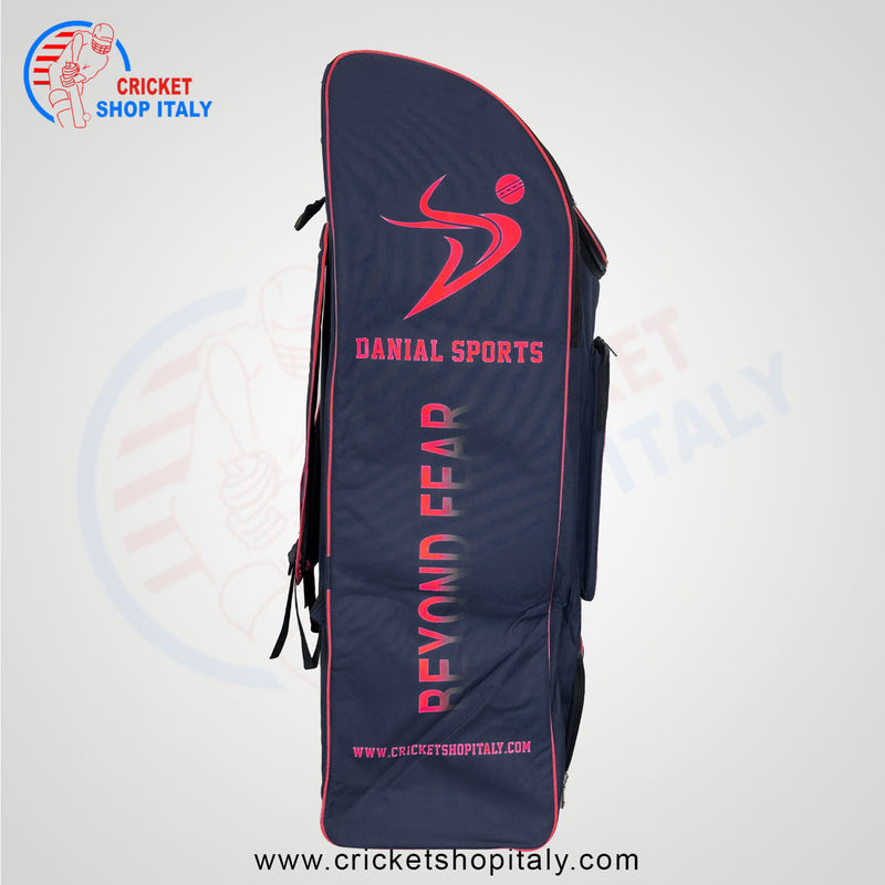 DS 1.0 Duffle Cricket Bag Black/Red