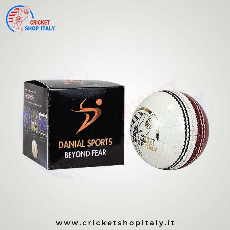 DS Practice Red / white Cricket Ball