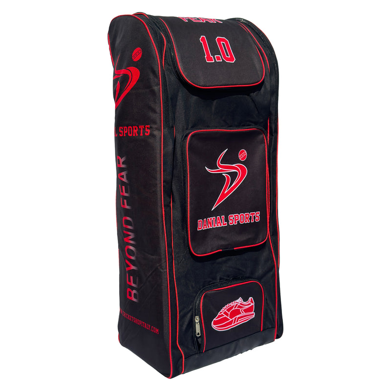 DS 1.0 Duffle Cricket Bag Black/Red