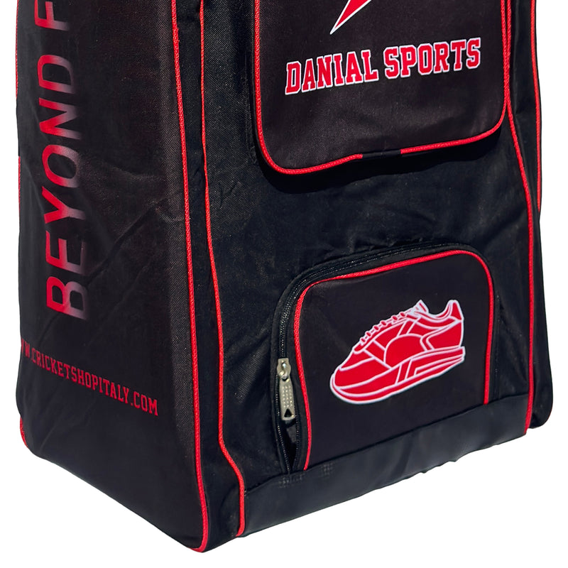 DS 1.0 Duffle Cricket Bag Black/Red