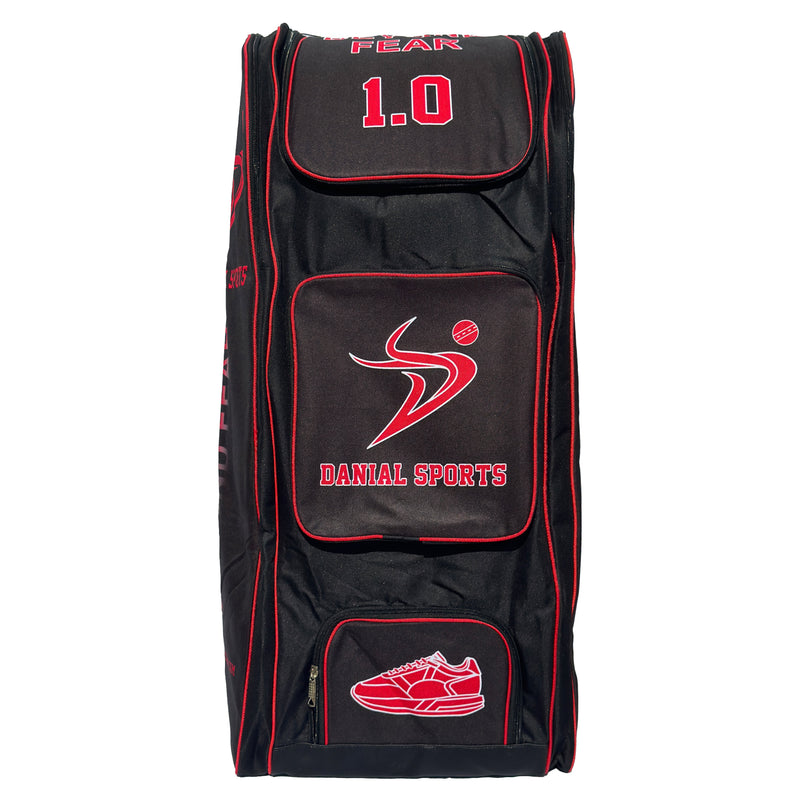 DS 1.0 Duffle Cricket Bag Black/Red